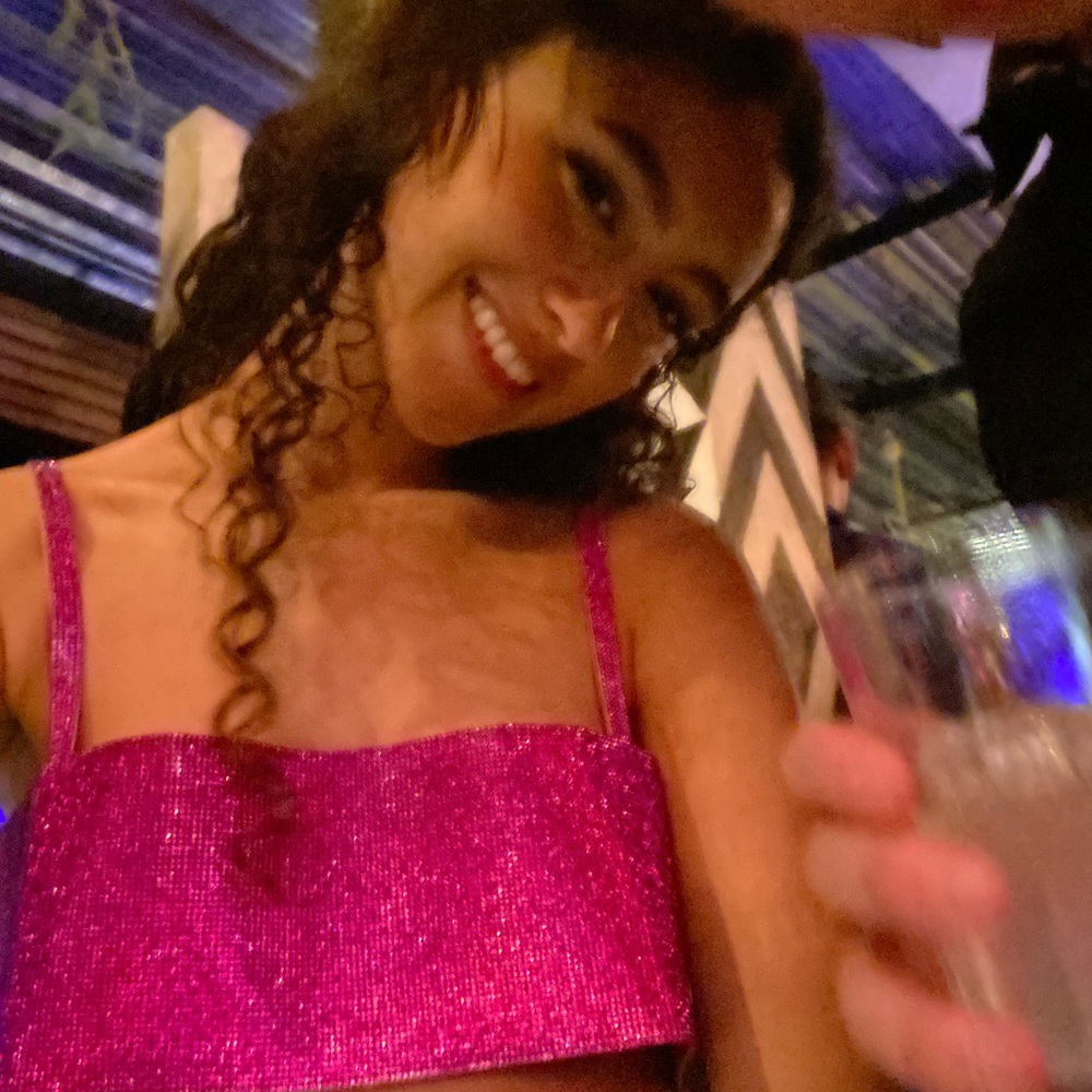 Meet your Posher, Gabi